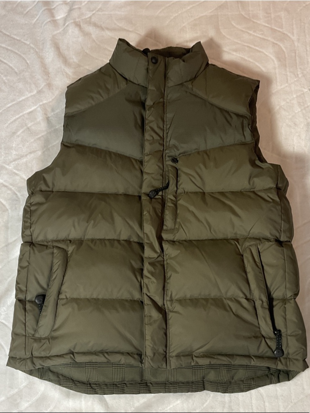Men's Quilted Puffer Vest in Olive Green DOWN FILLED REVERSIBLE